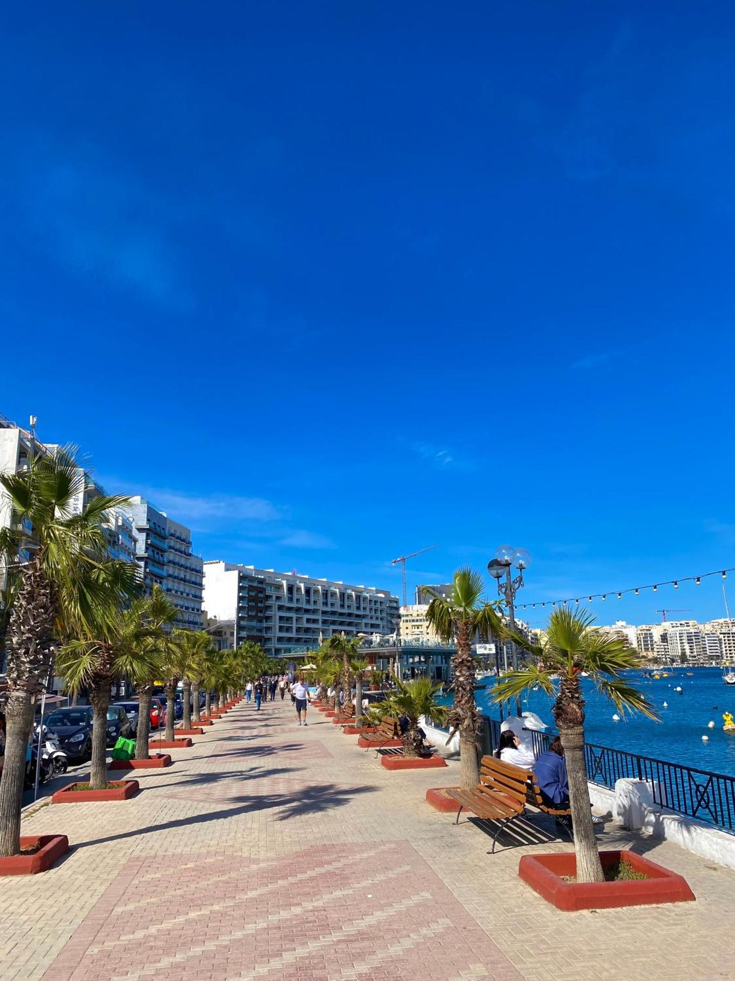 Tigne Sliema Three Bedrooms Apartment Экстерьер фото